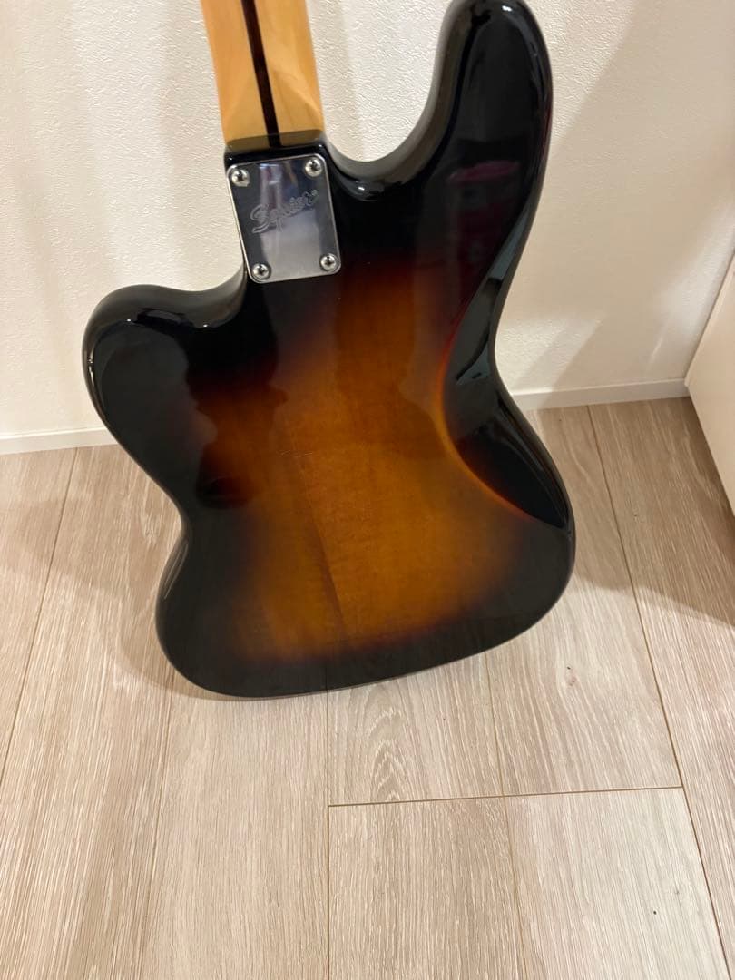 Squier by Fenderベース Classic Vibe Bass VI