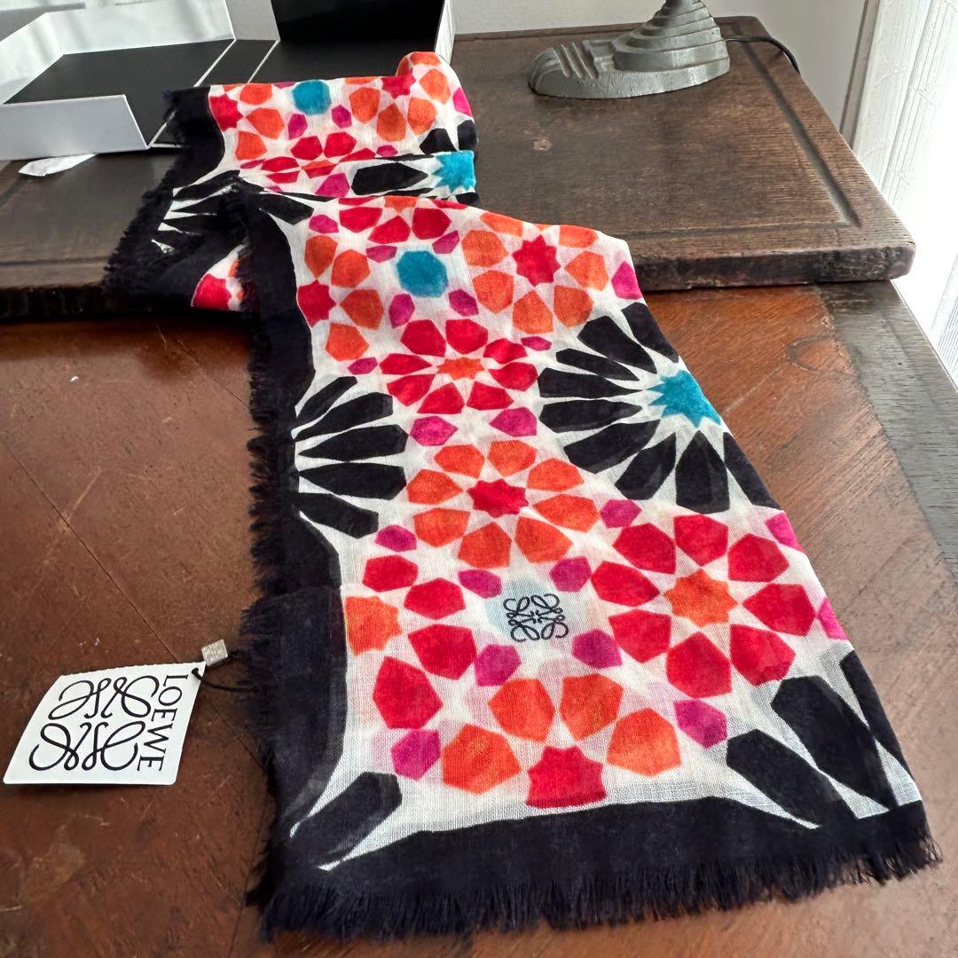 ロエベ ALANDALUS カシミヤsilkのロングスカーフ未使用タグ付き