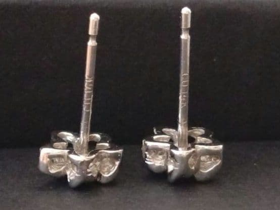 ワイレア Wailea プルメリア ピアス 14K