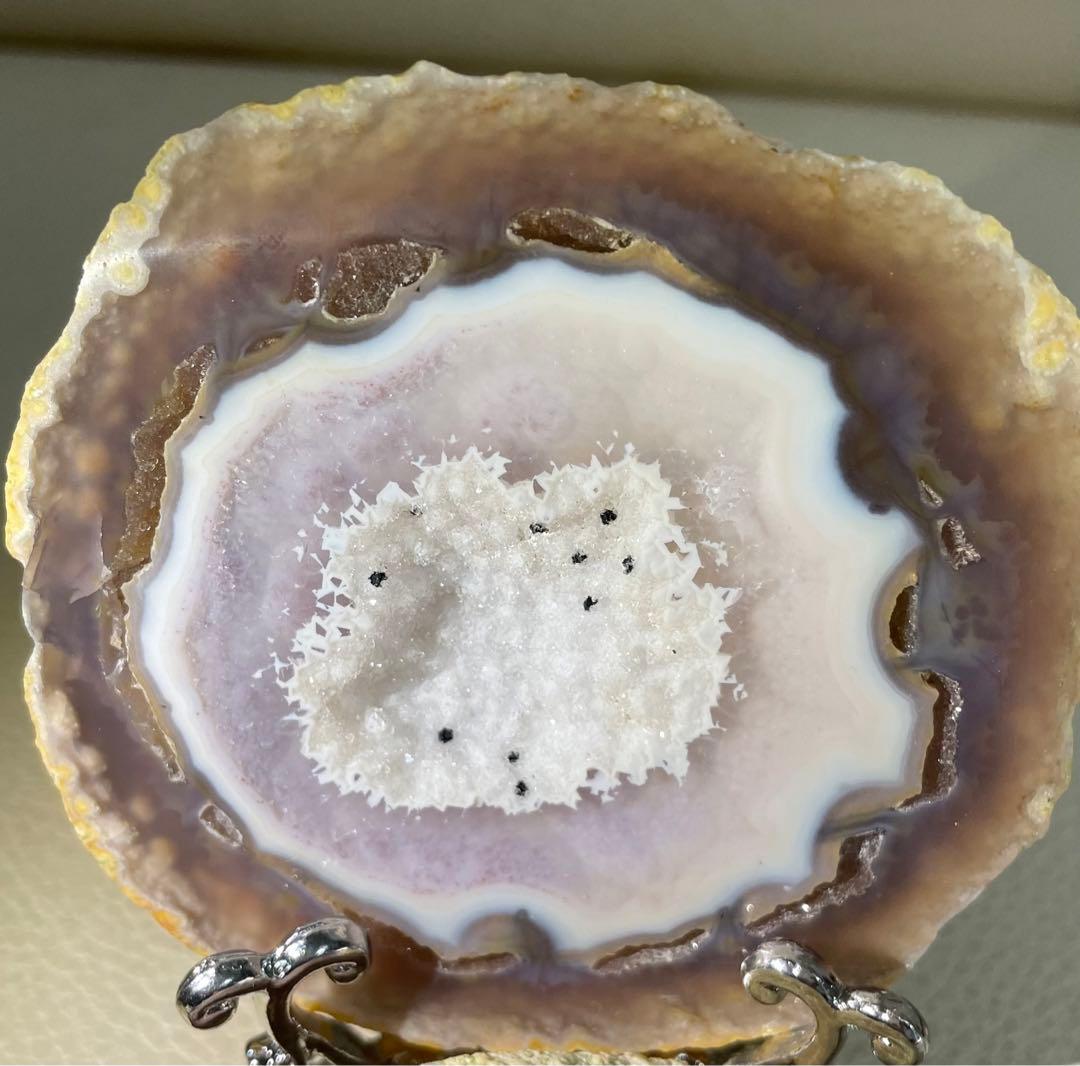 トレジャー瑪瑙 ドゥルージーアゲート 聚宝盆 雪模様 シュガー トルマリン共生