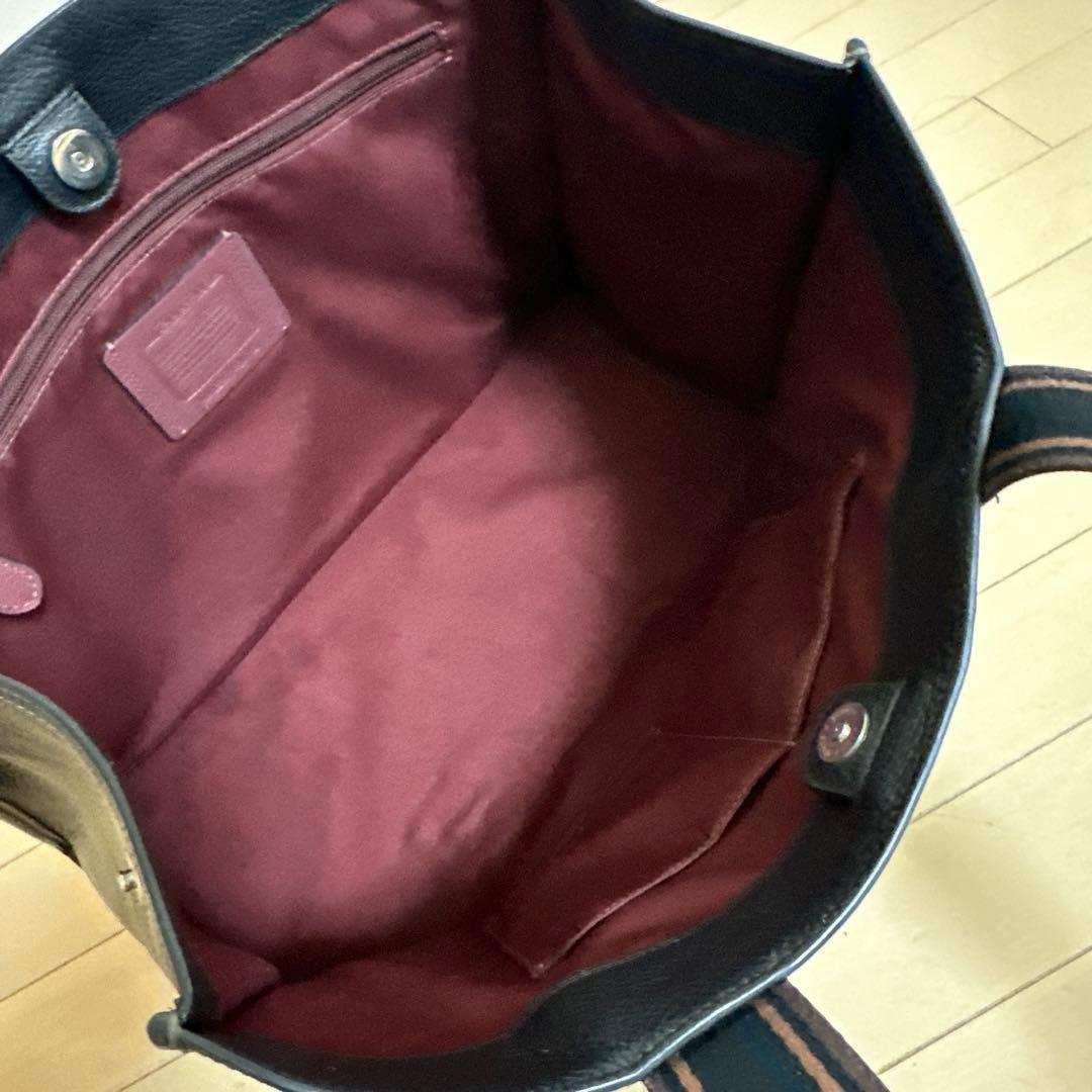 コーチのラージスミストート