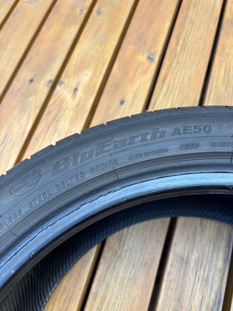 ☆215/45R17中古４本★YOKOHAMA・ブルーアースAE50バリ山４本