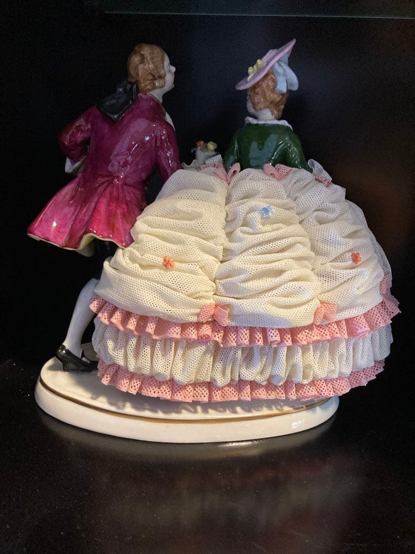 アイリッシュドレスデン　レースドール　貴族カップル