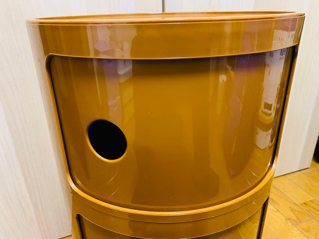 カルテルKartell コンポニビリ　3段キャビネット　イタリア製　茶色