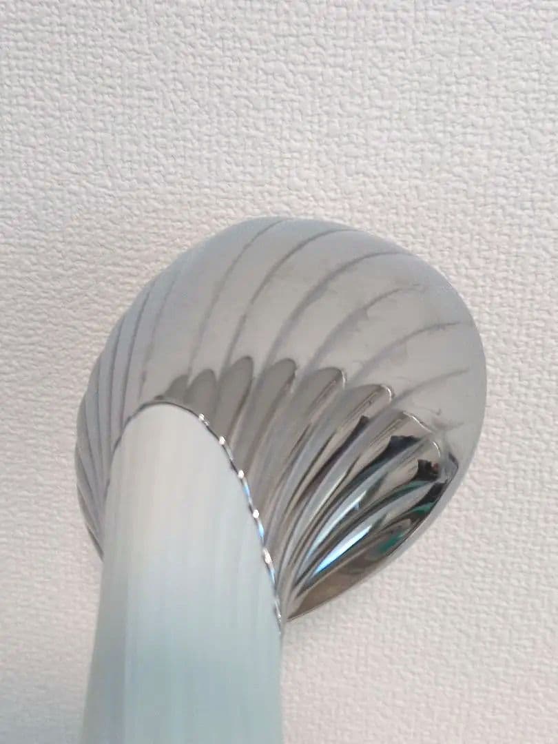 リファ ファインバブルピュア シャワーヘッド ホワイト 箱付き