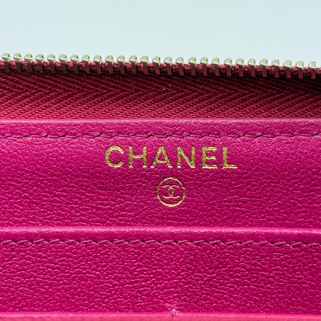 【プルメリア】　　　　　CHANEL シャネル　長財布