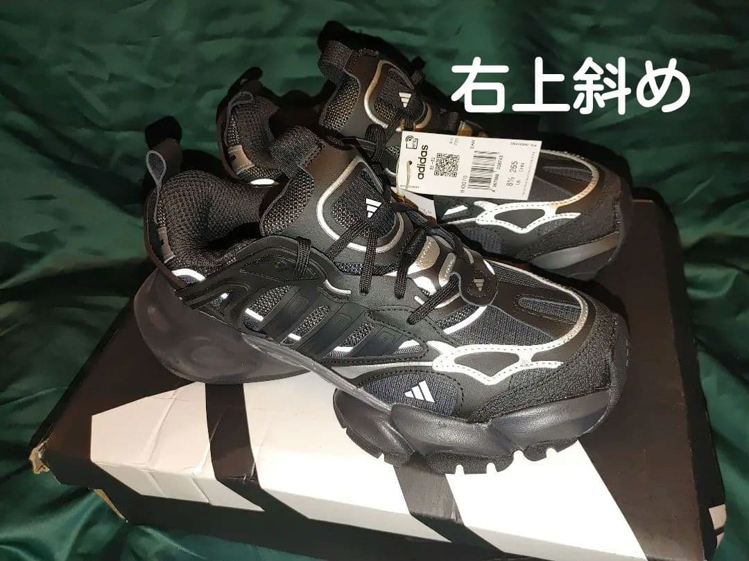 t*m様 歳末価格adidas XLG RUNNER DELUXE26.5cm新