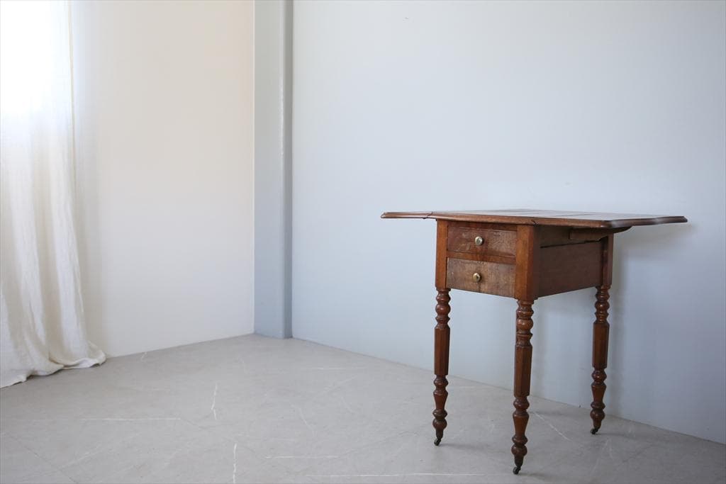 フランスアンティーク木製サイドキャビネット/ナイトテーブル机/飾り棚(90-34