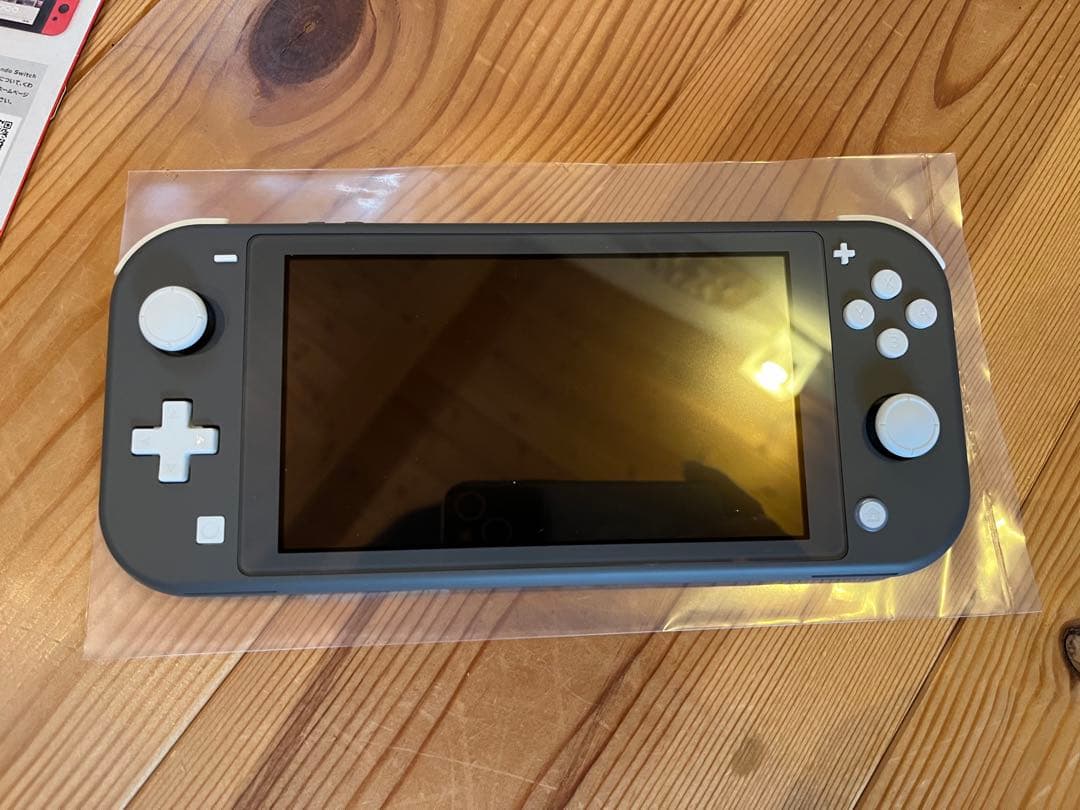 新品未使用　任天堂　スィッチ　Nintendo Switch Lite グレー