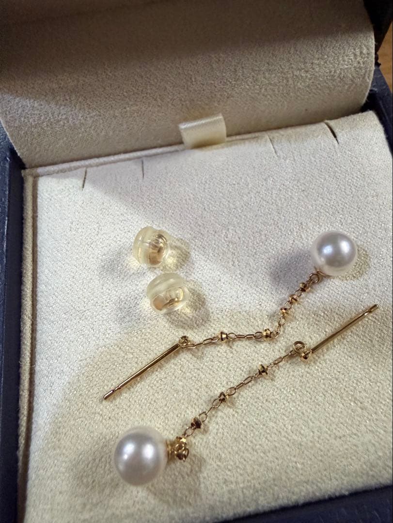 ヴァンドーム青山　ロングパールピアス