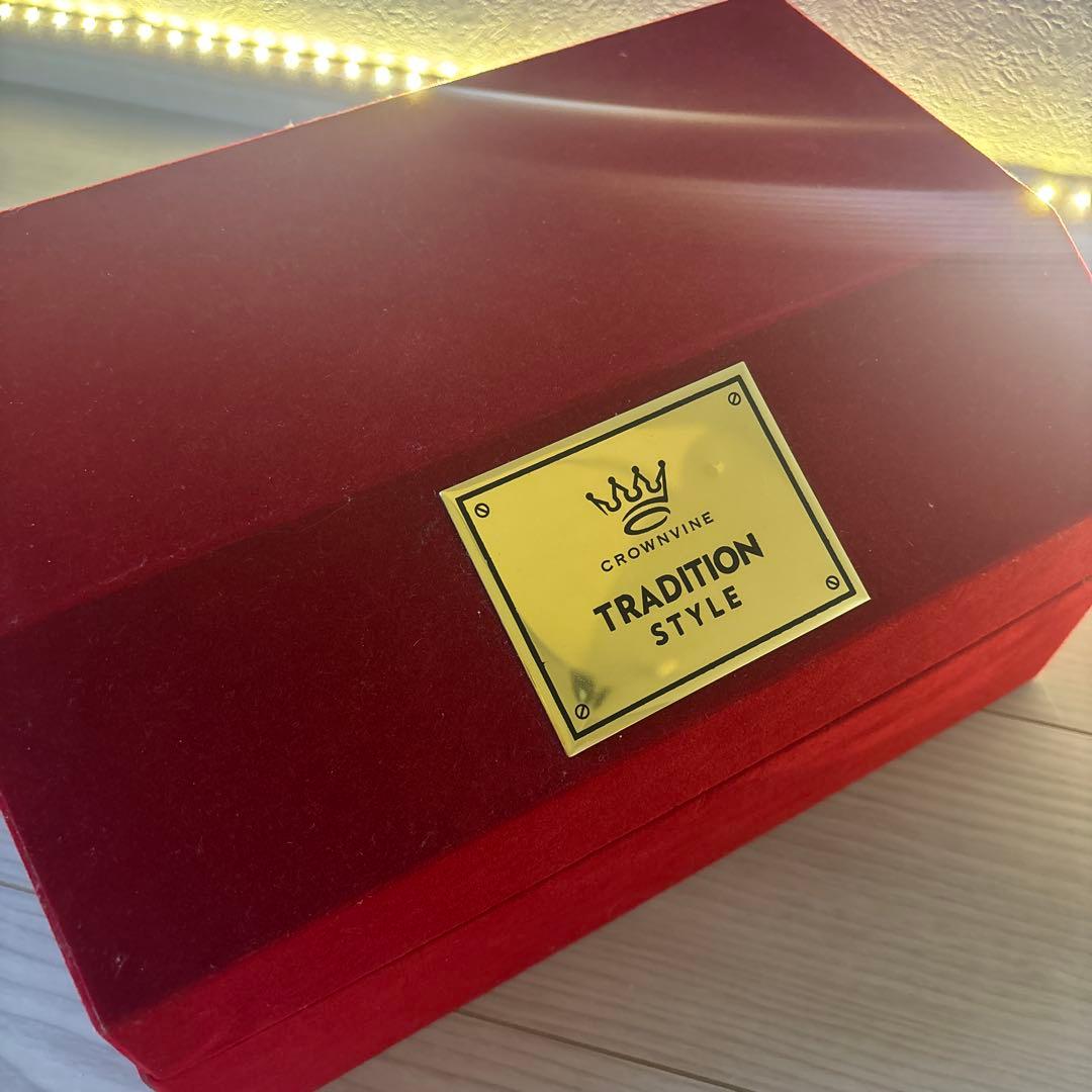 トラディション スワロフスキー 箱付き 未開封