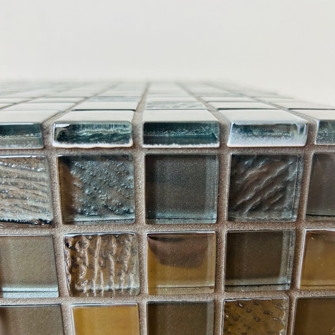 タイルキューブ　韓国インテリア　サイドテーブル ガラスモザイクタイル