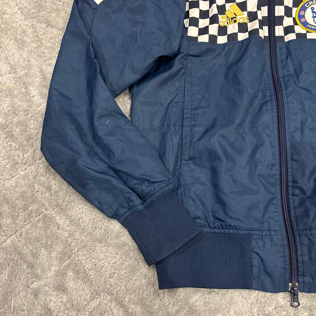 アディダスadidas　チェルシー　ナイロンジャケット