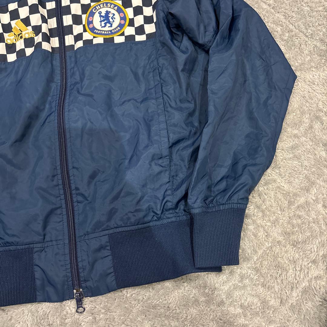 アディダスadidas　チェルシー　ナイロンジャケット