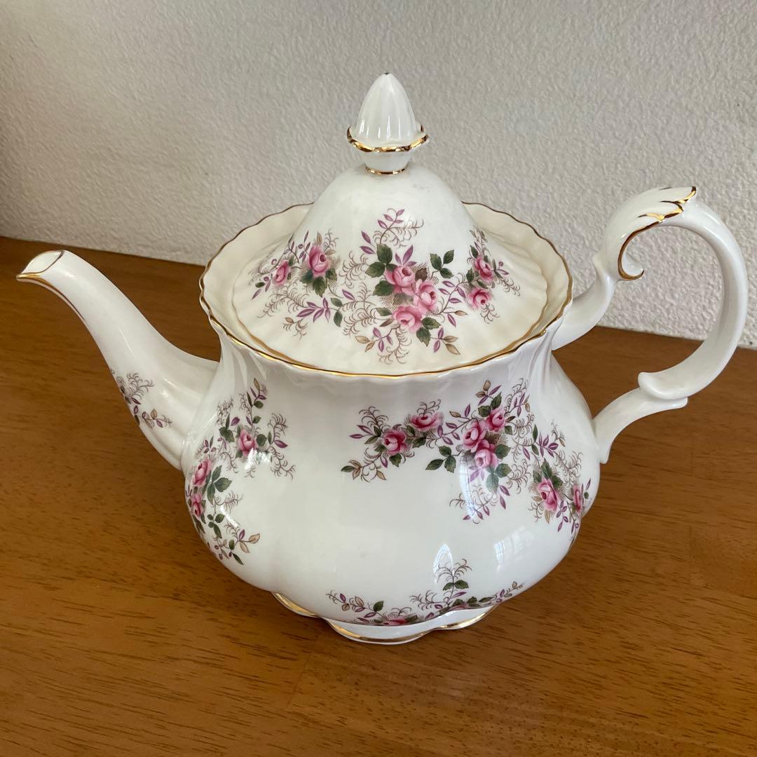 ロイヤルアルバート ラベンダーローズ　ティーポット　大サイズ　希少品
