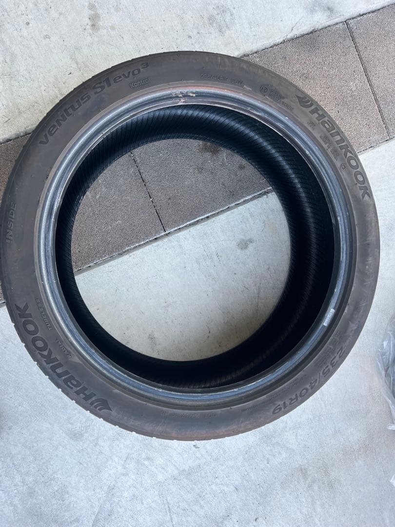 ハンコック　19インチ 中古タイヤ