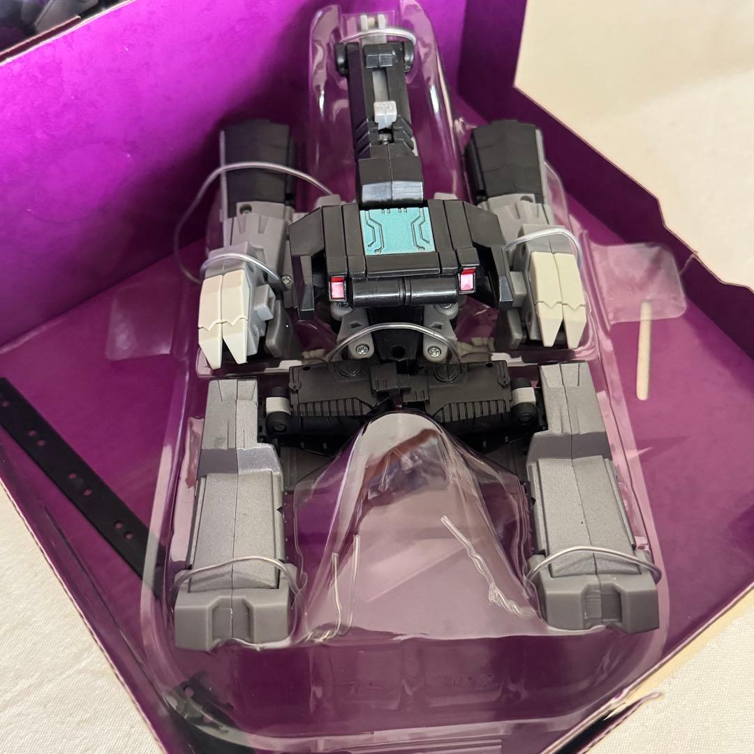 トランスフォーマーアニメイテッド　ロングアーム　ショックウェーブ