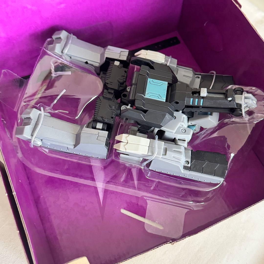 トランスフォーマーアニメイテッド　ロングアーム　ショックウェーブ