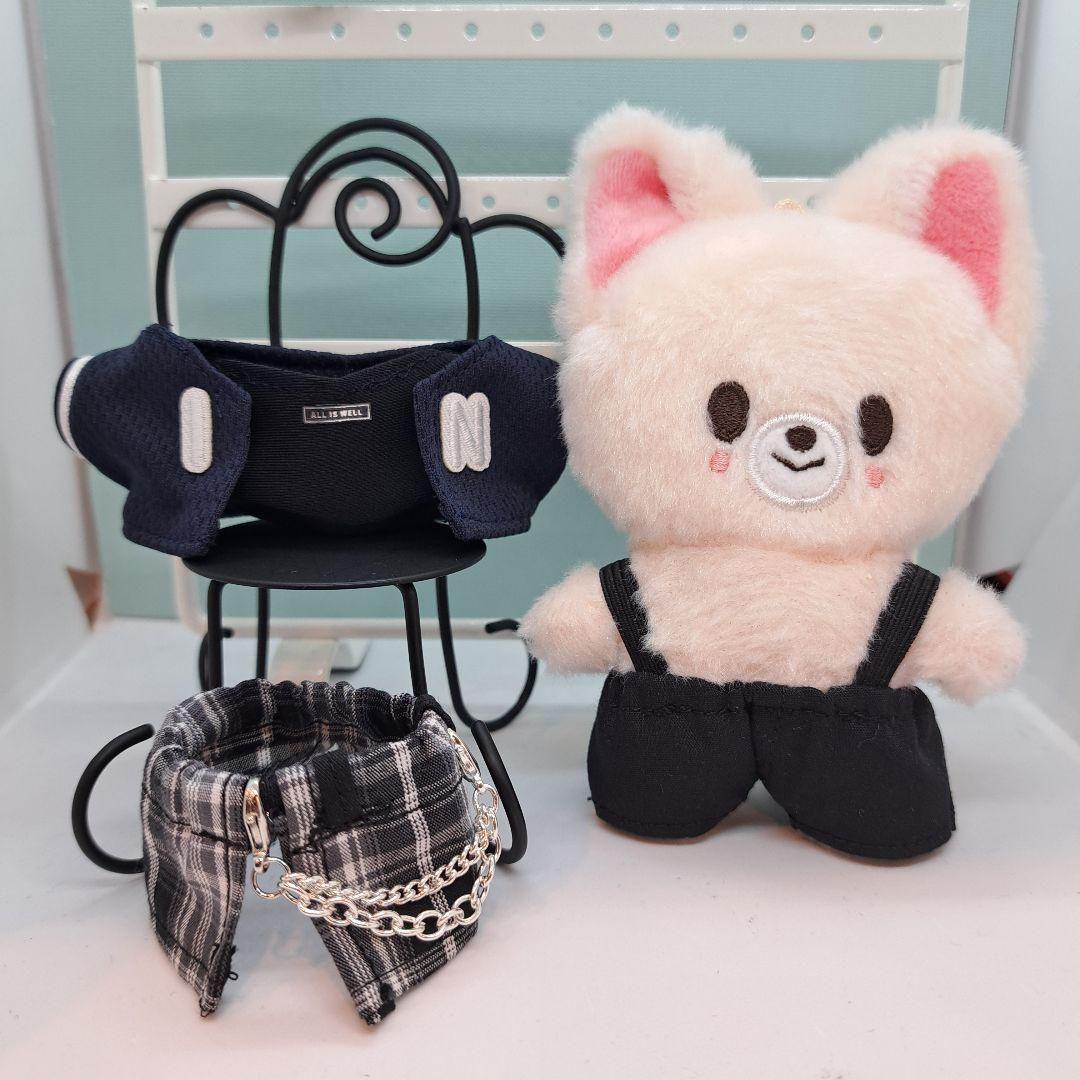 merryページ　SKZOOMINI ぬい服