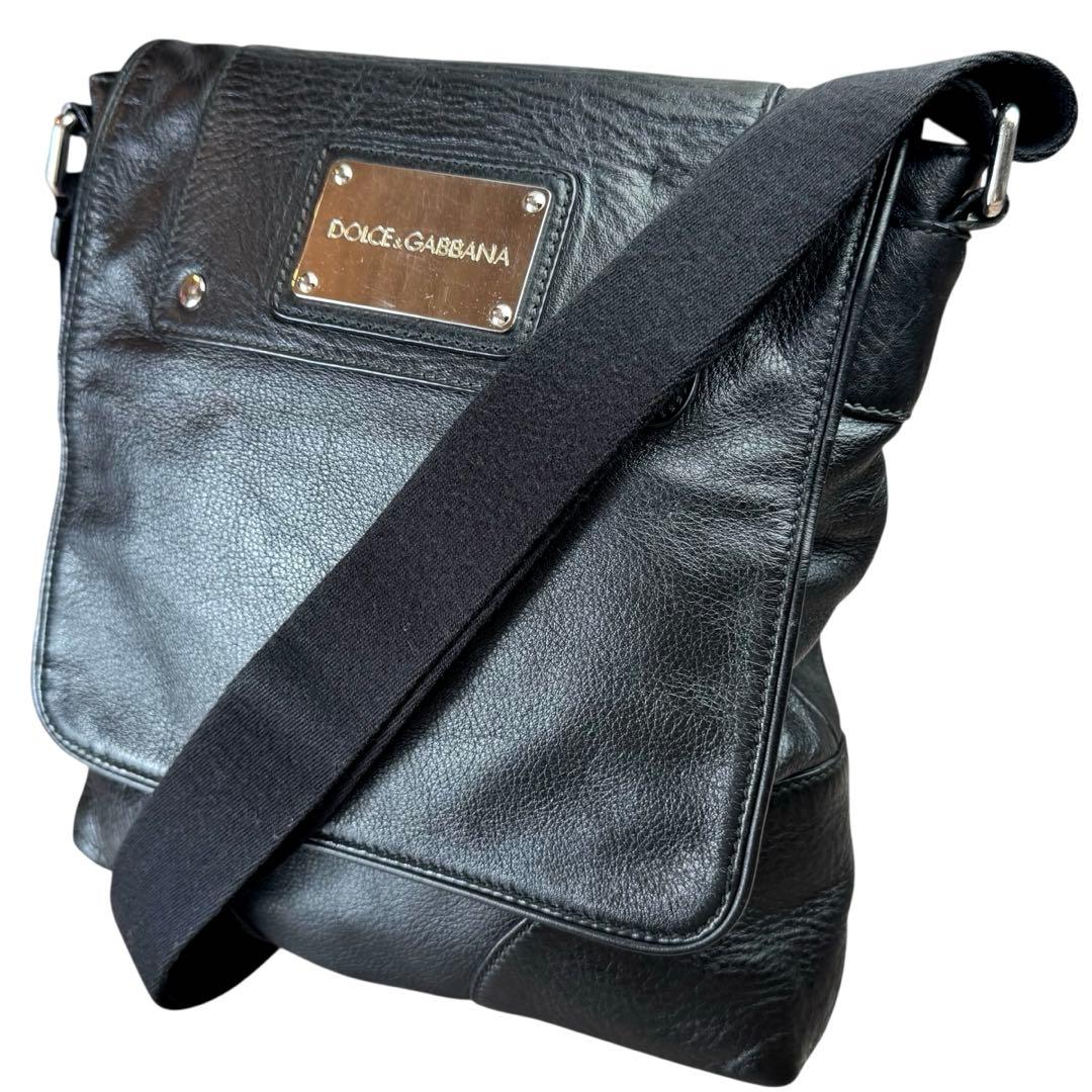 【美品】DOLCE&GABBANA　ショルダーバッグ　メッセンジャー　レザー　黒