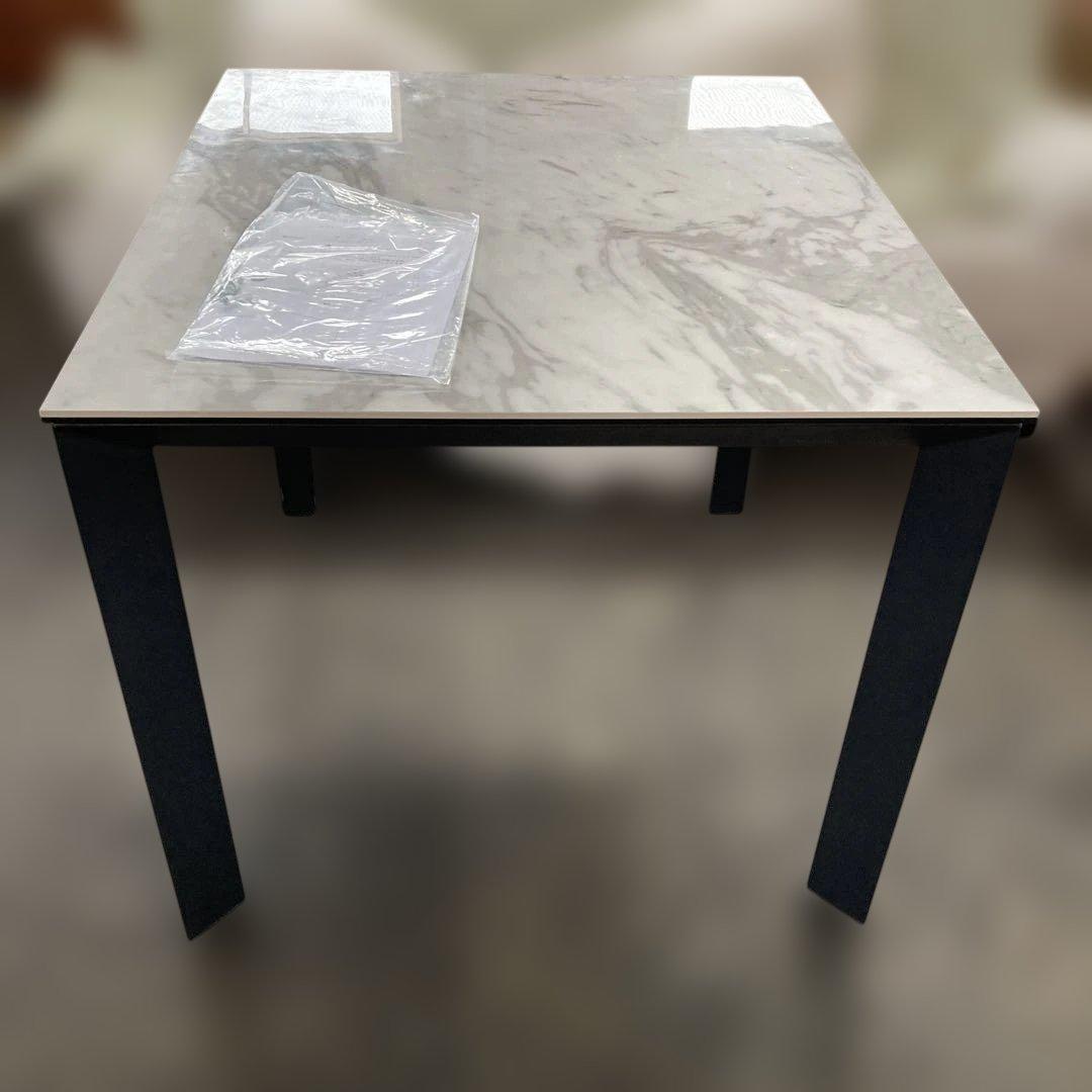 大理石調　ダイニングテーブル コルドバ ホワイトクオーツ 90㎝