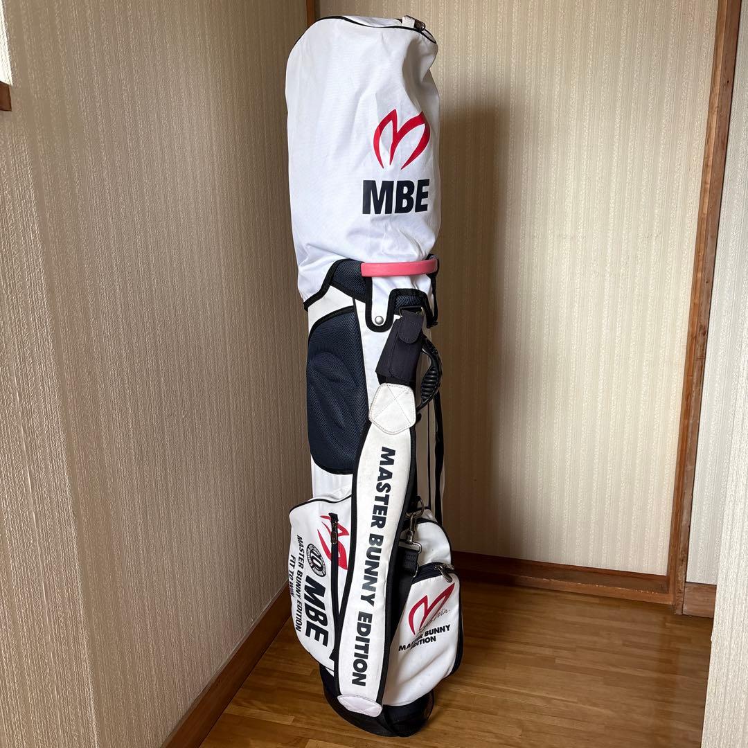 MASTER BUNNY EDITION 軽量キャディバック　スタンドタイプ