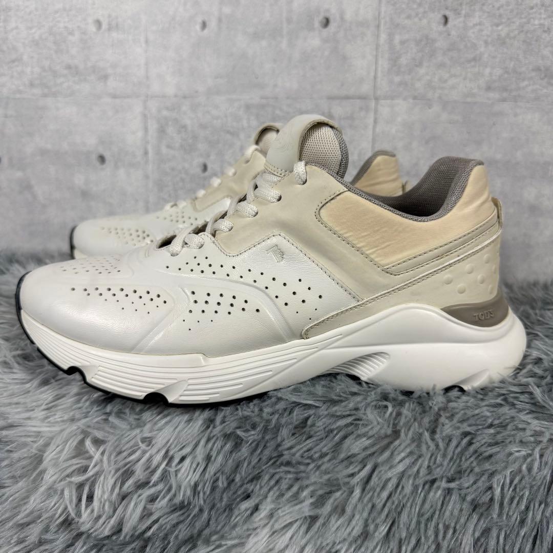 さ*ん様 【良品】TOD’S 厚底レザースニーカー 38 白 ホワイト系 クリー