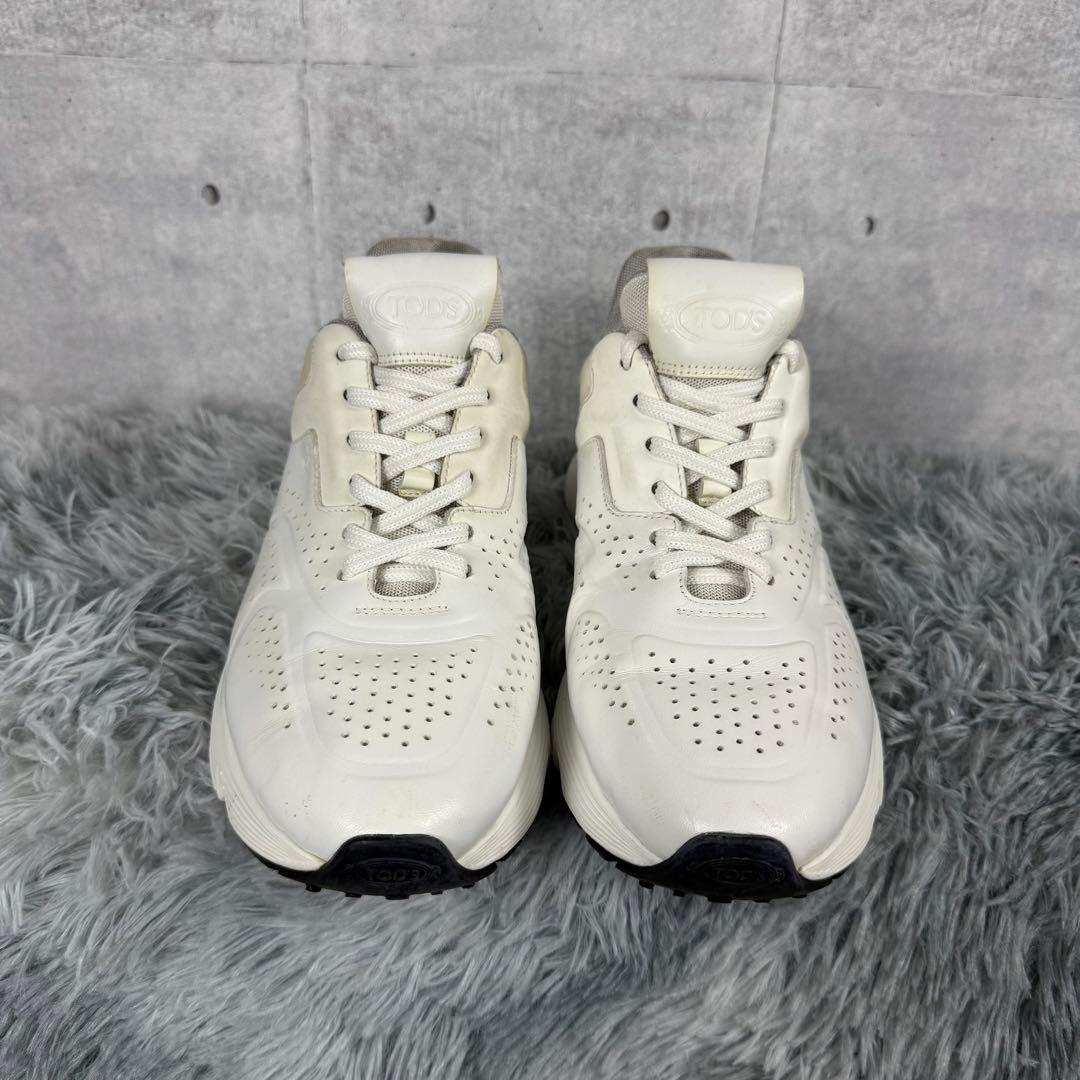 さ*ん様 【良品】TOD’S 厚底レザースニーカー 38 白 ホワイト系 クリー