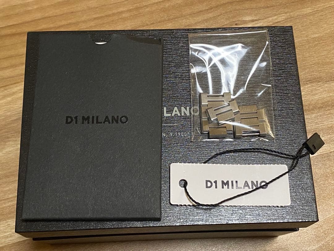D1 MILANO／ULTRA THIN