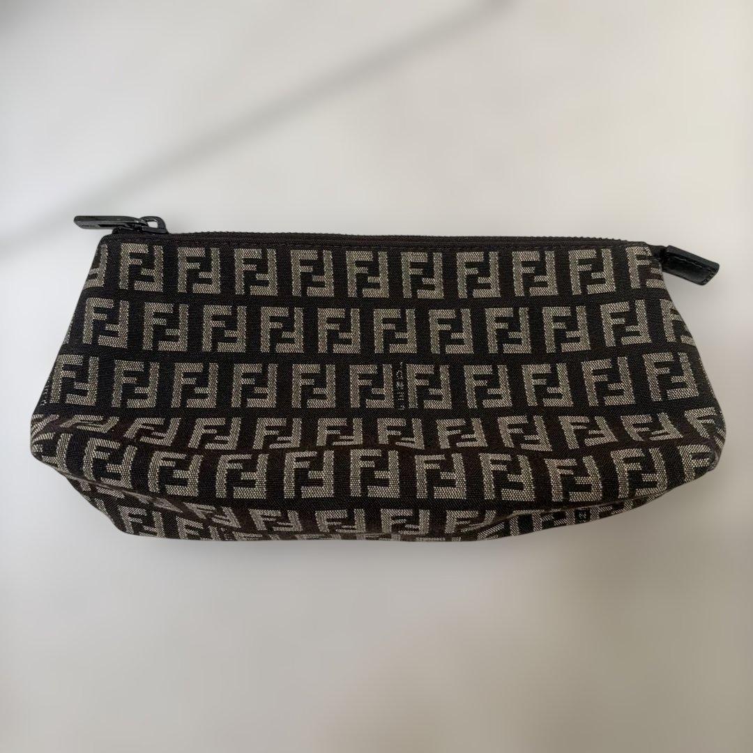 Fendi FFロゴ ポーチ