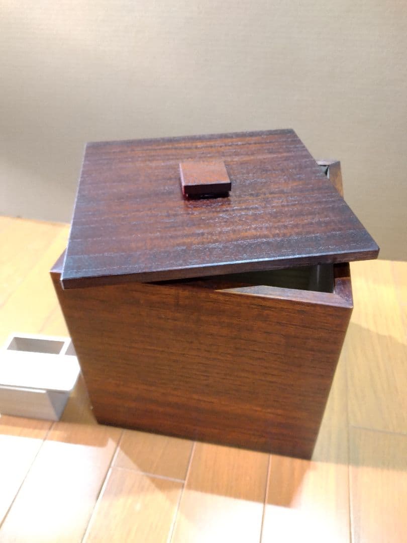 最終　漆塗り(10回塗り)　桐米櫃(こめびつ)　5キロ用　升&すりきり板付き