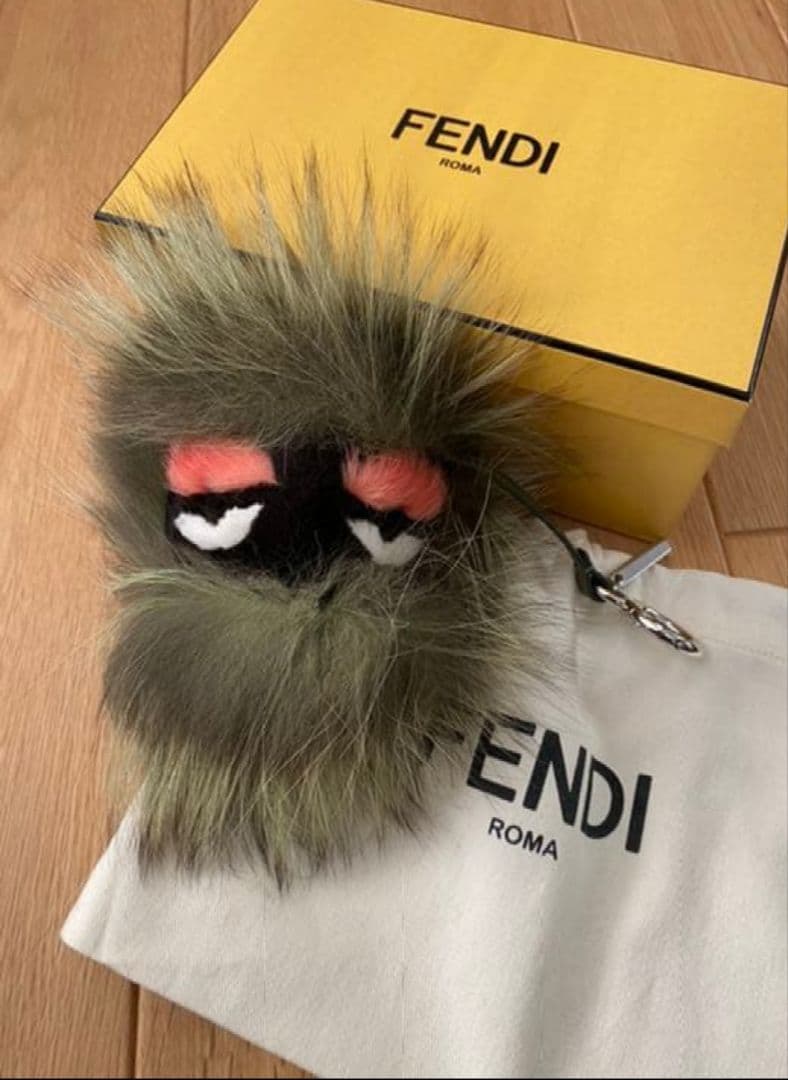 【お正月価格1/3迄】FENDI モンスターキーホルダー