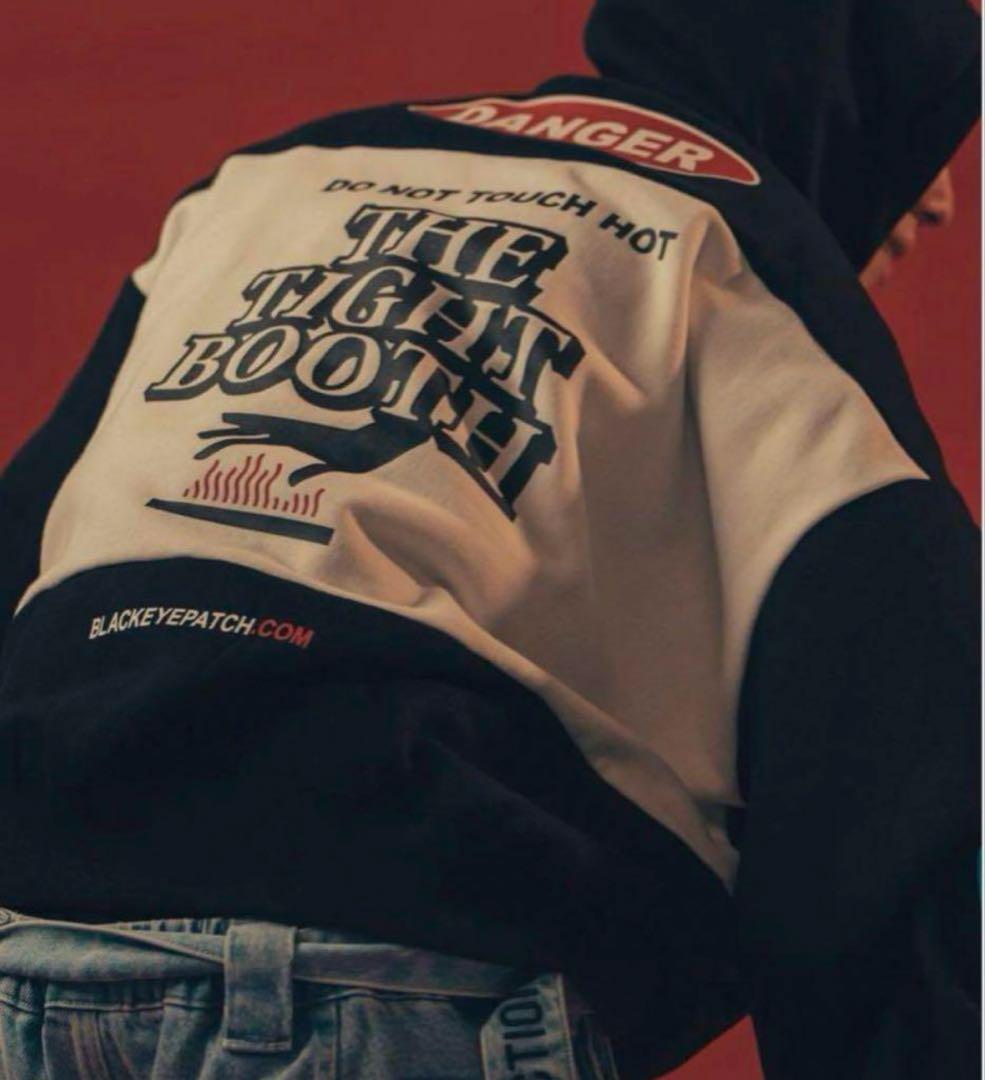 【美品】ブラックアイパッチ タイトブース パーカー　M