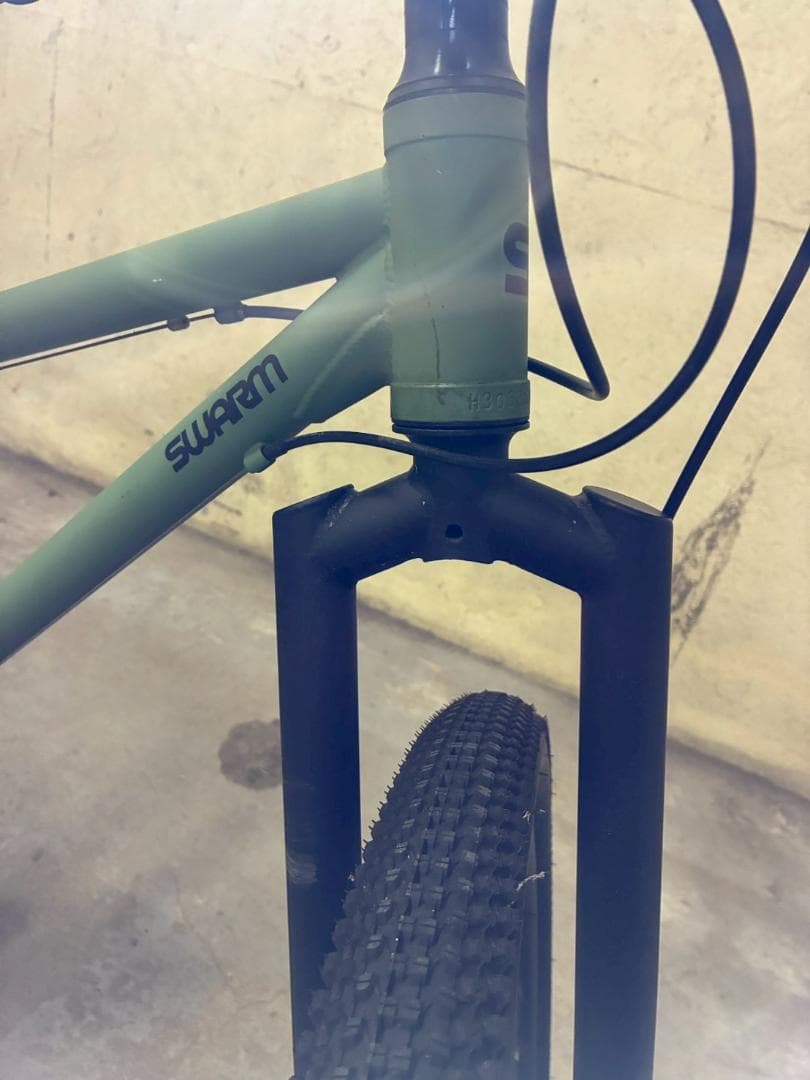 スワーム DJ A カーキ Swarm 29er マウンテンバイク