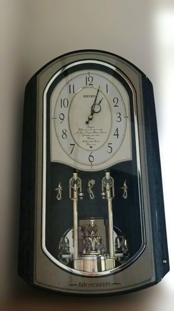 SEIKO　メロディ付き掛け時計　RE539K