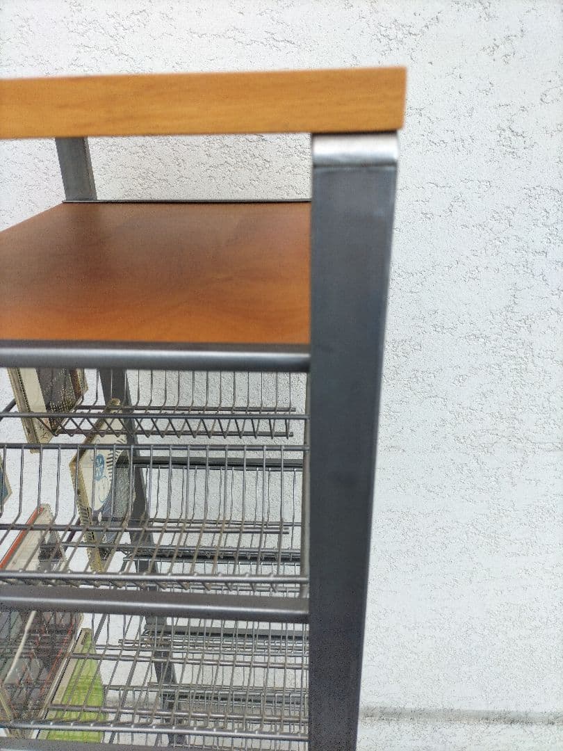 メタル　CDラック CDタワー 136 cm