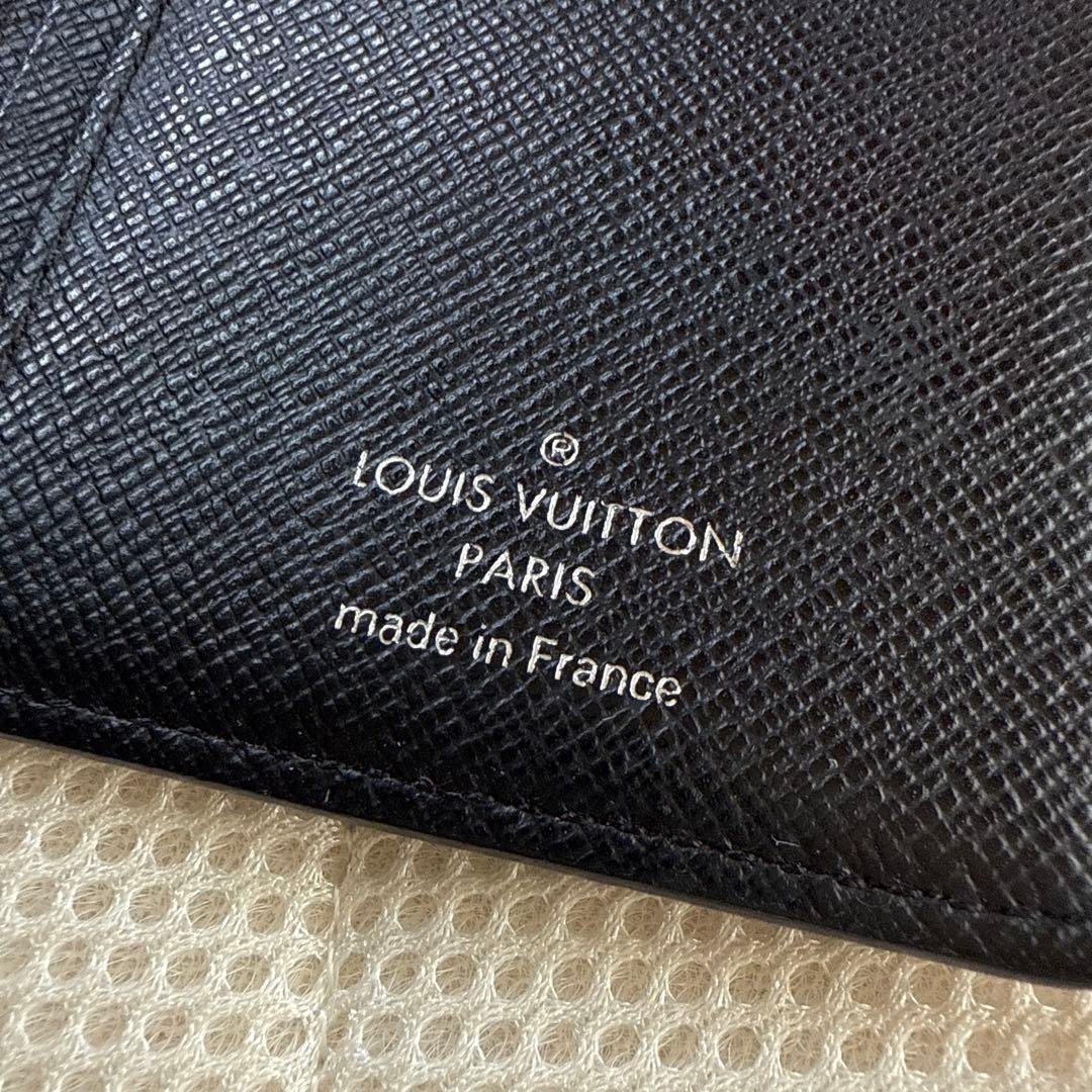 【未使用】LOUIS VUITTON グラフィットポルトフォイユ 二つ折り長財布