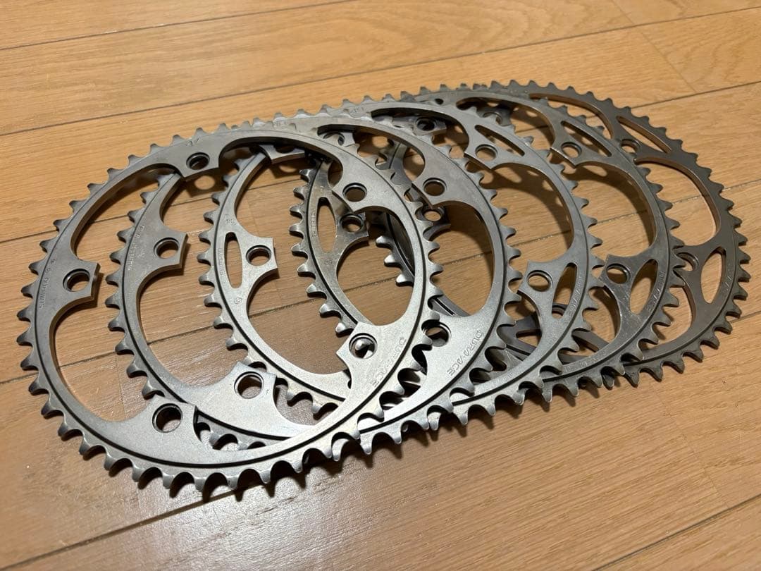 SHIMANO チェーンリング 5枚セット（PCD144) （マスカット）