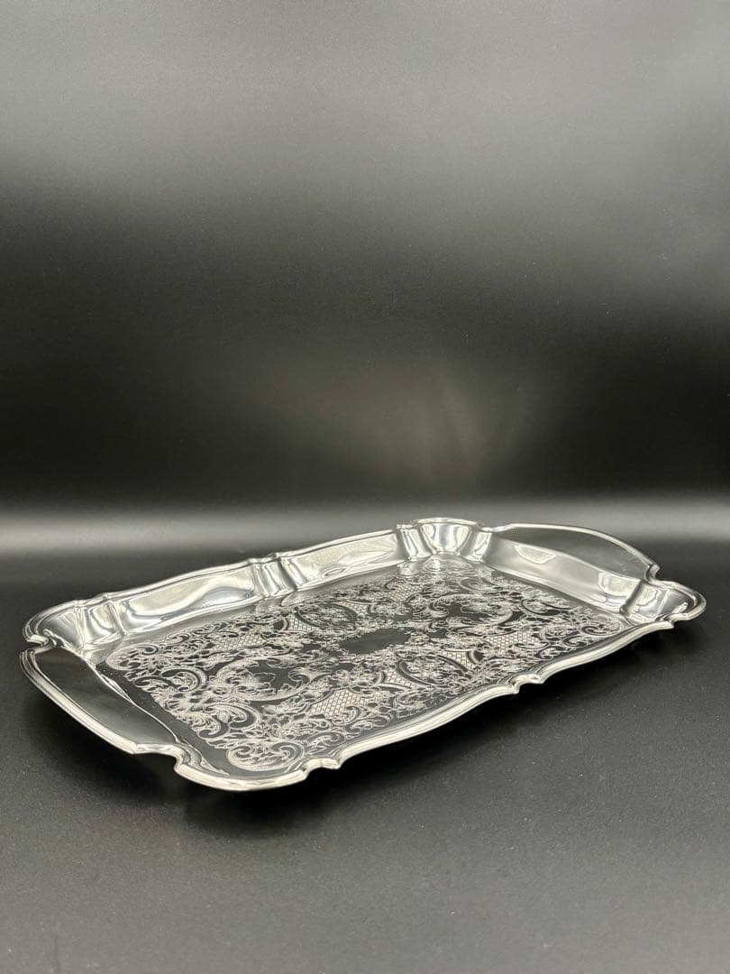 英国 　ヴィンテージ トレイ　銀メッキ　シルバープレート