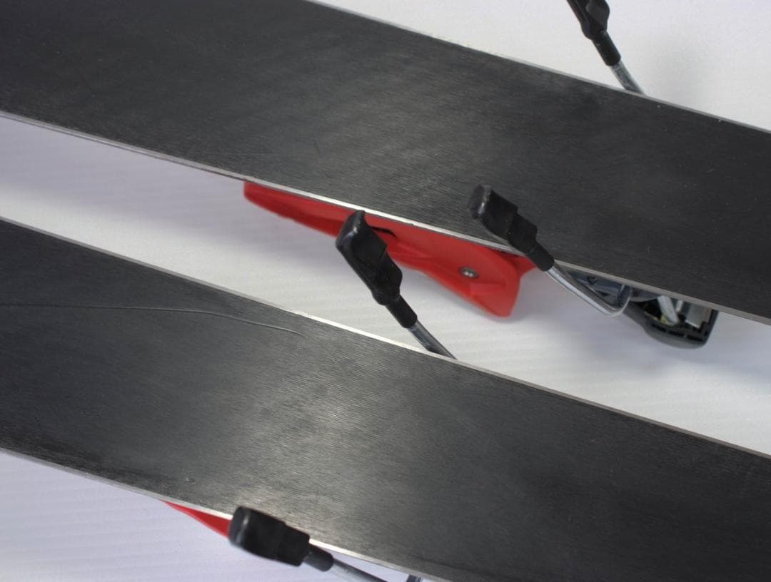 ☆ K2 konic75 163㎝ 軽量で操作性に優れるカービングスキー板