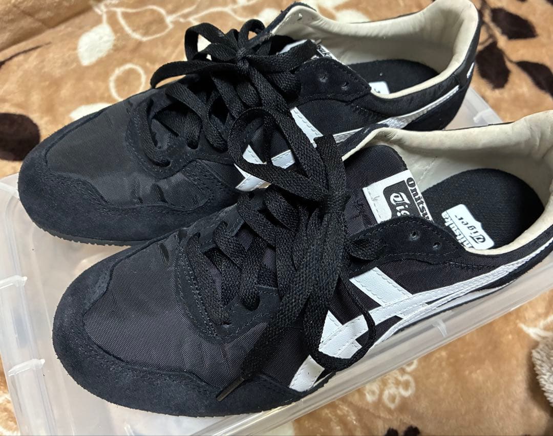 Onitsuka Tiger SERRANO オニツカタイガー