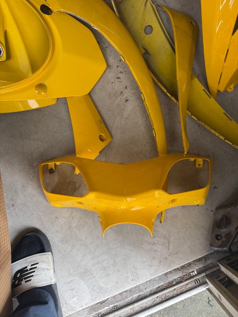 シグナス　3型　外装　イエロー