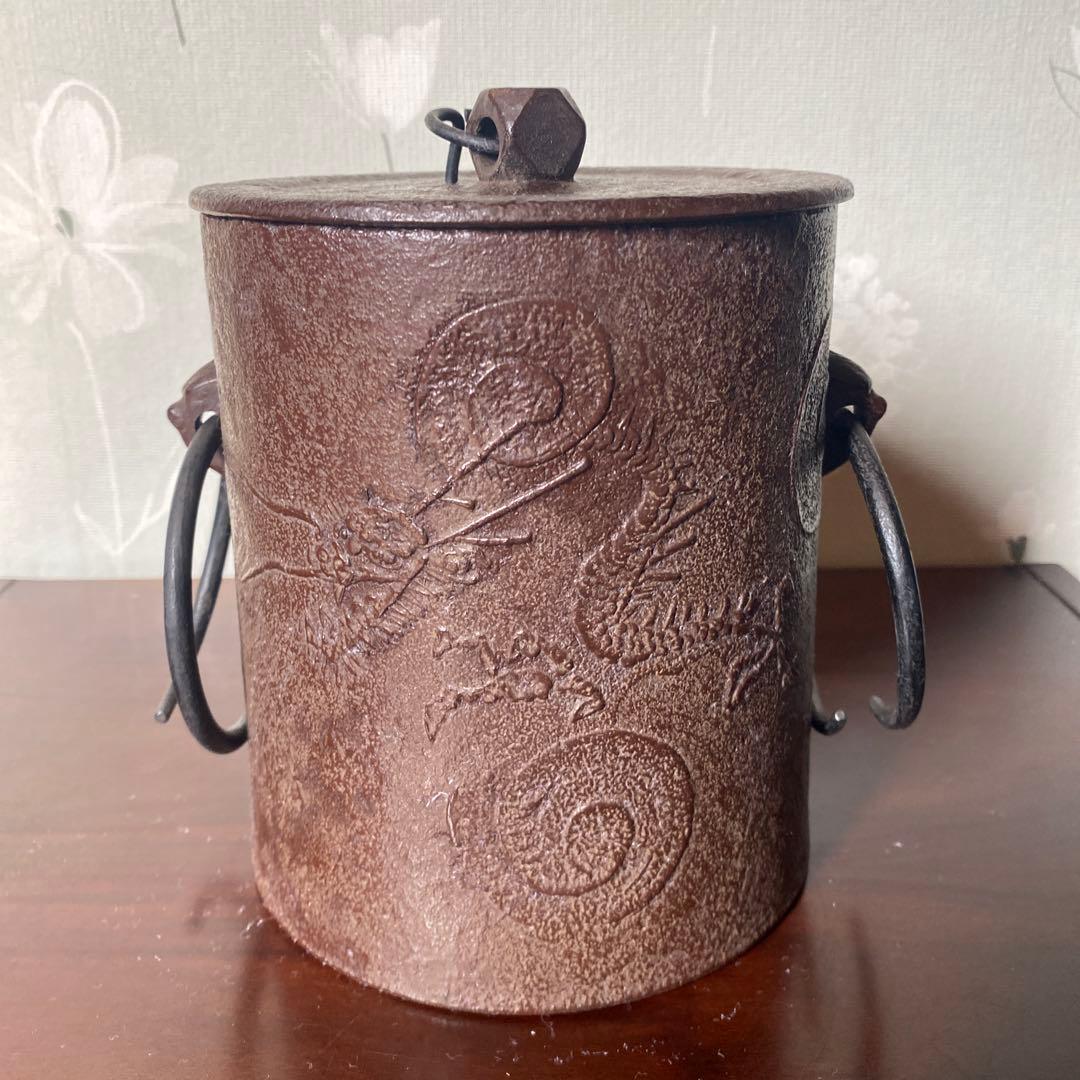 鉄製茶釜