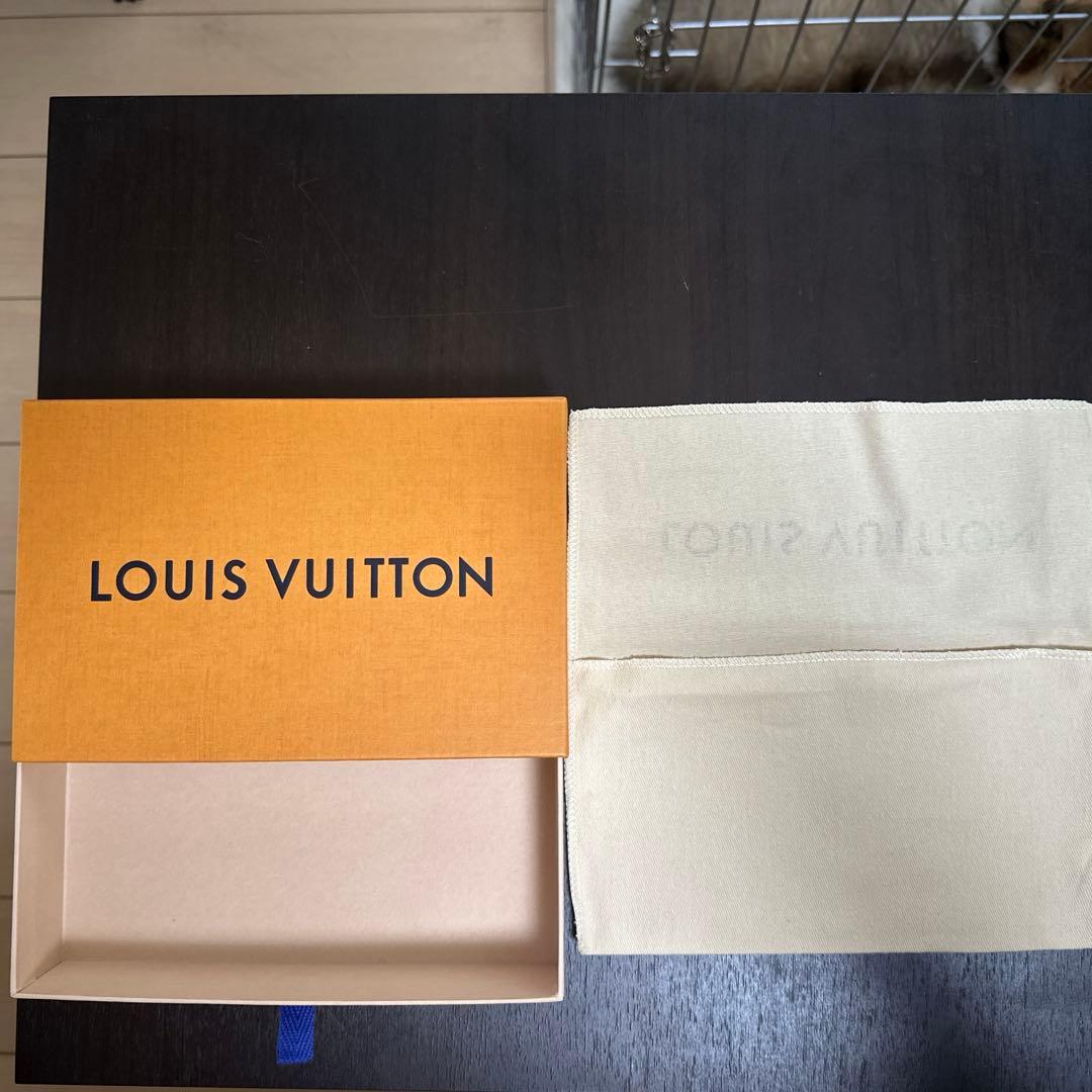 LOUIS VUITTON 長財布 クラウン