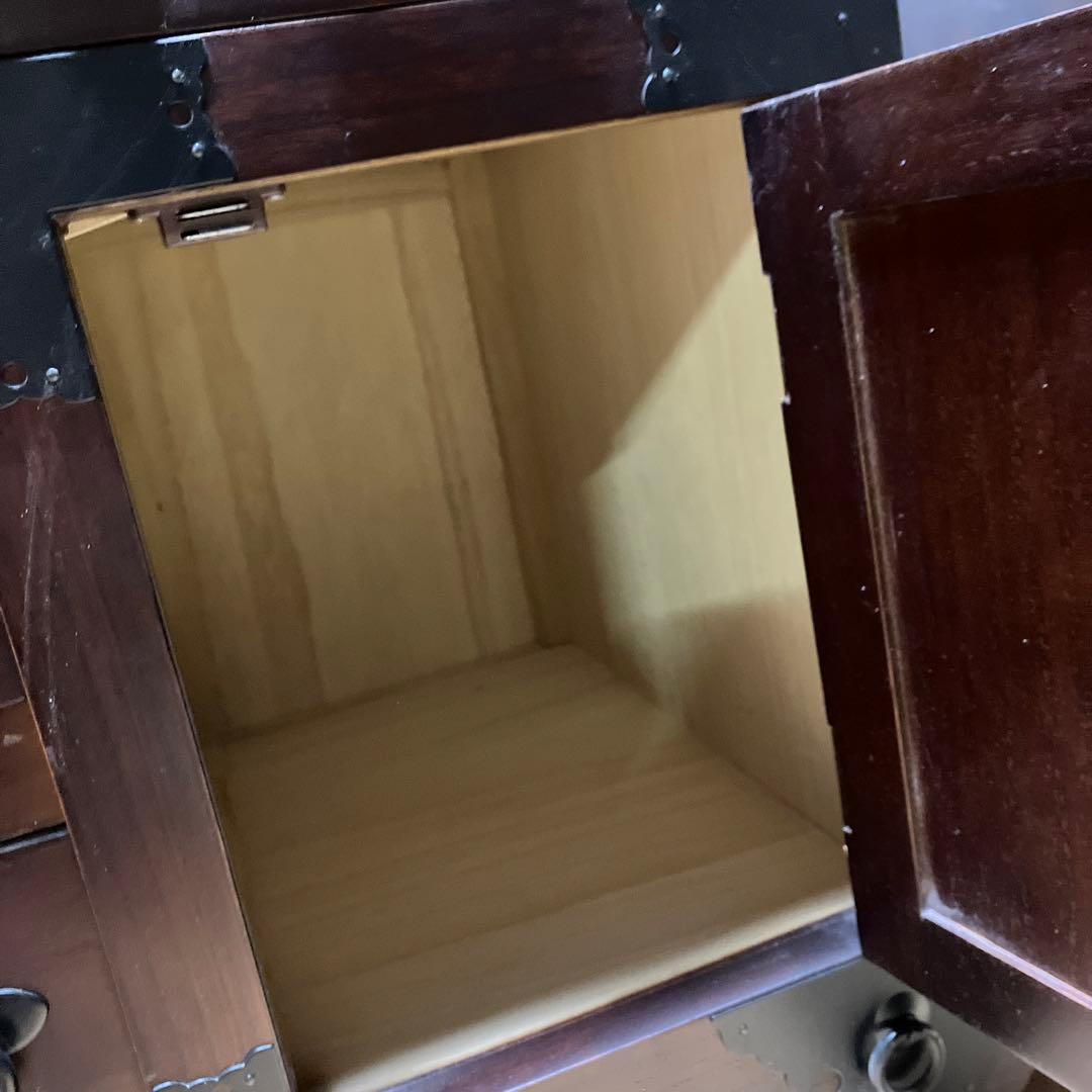 車ダンス　収納家具　龍　からくり箪笥　引出し