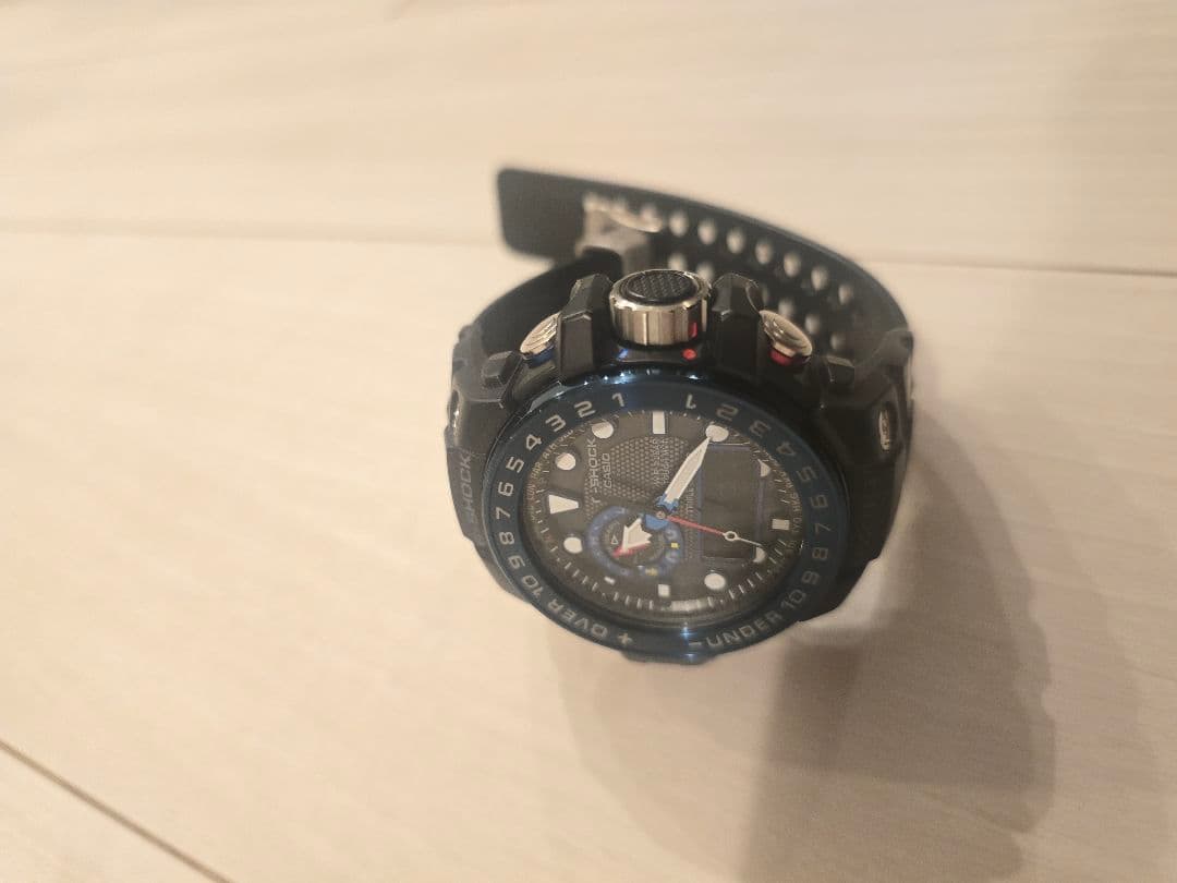 ス*ン様 G-SHOCK GWN-1000B-1BJF ブラック/ブルー