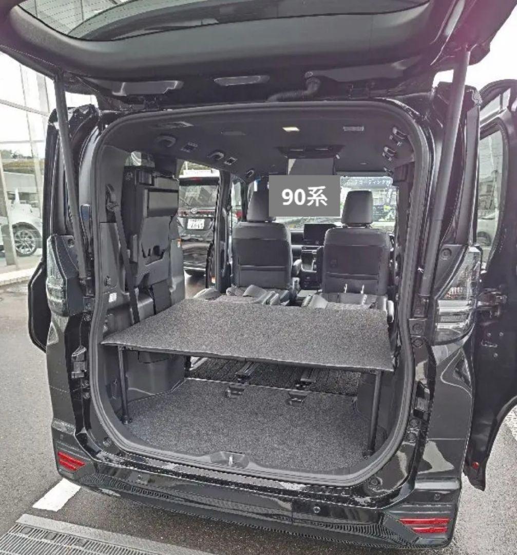 マットつき　90系　ヴォクシー ノア　 収納　ベッドキット　車中泊　アウトドア