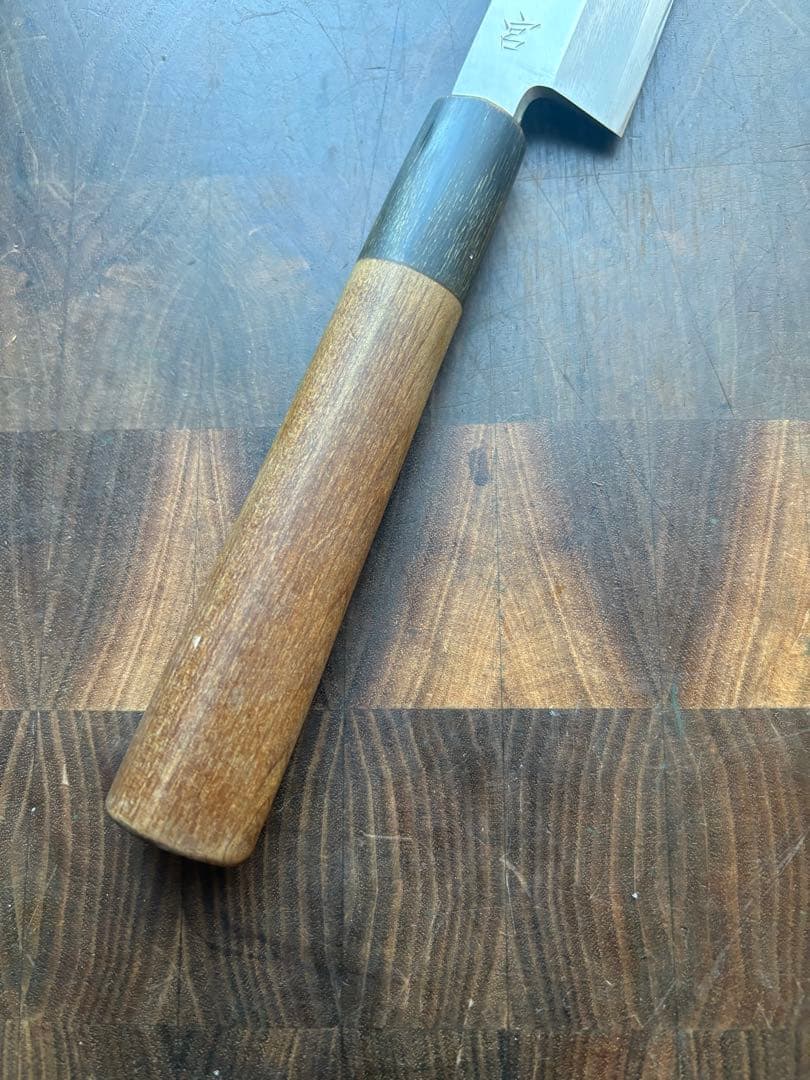 合羽橋　かまた刃研社　銀三　柳刃　240mm 包丁　和包丁　水牛朴　ステンレス