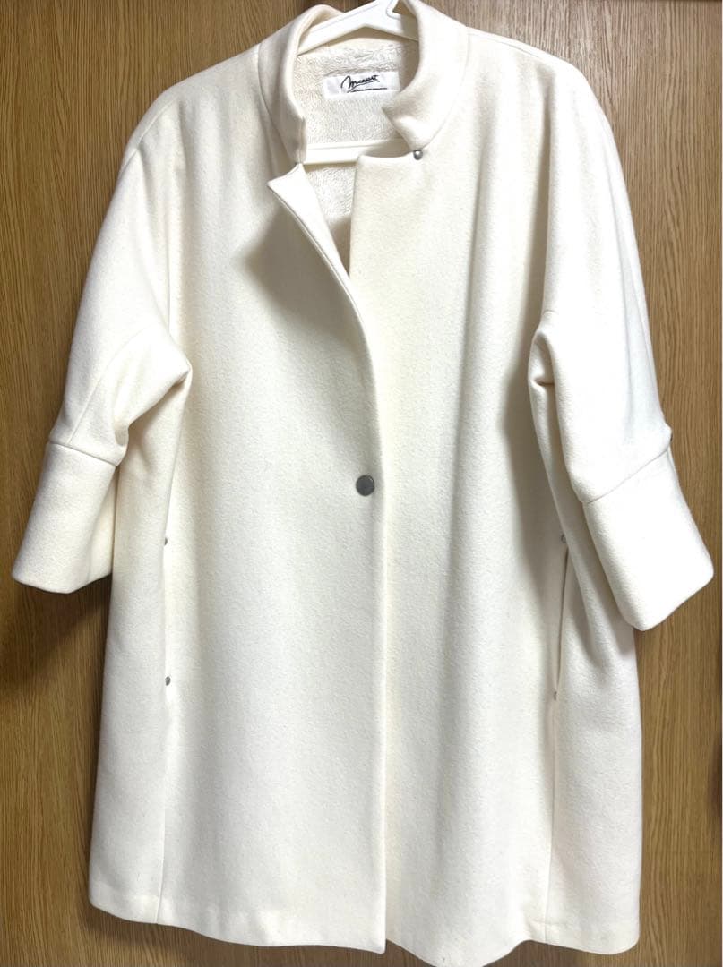 美品 マンサント スタッズ ウールコート アイボリー