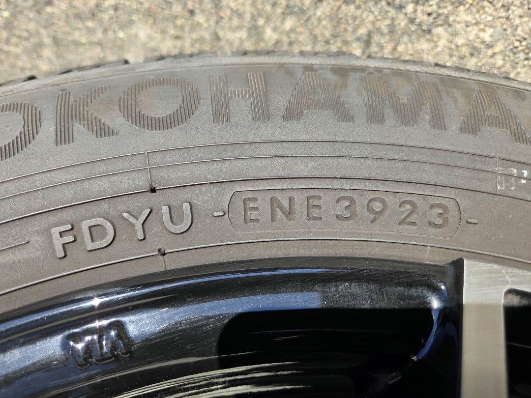 スタッドレス　iceGUARD 6　2023年39週　 4本 175/65R15